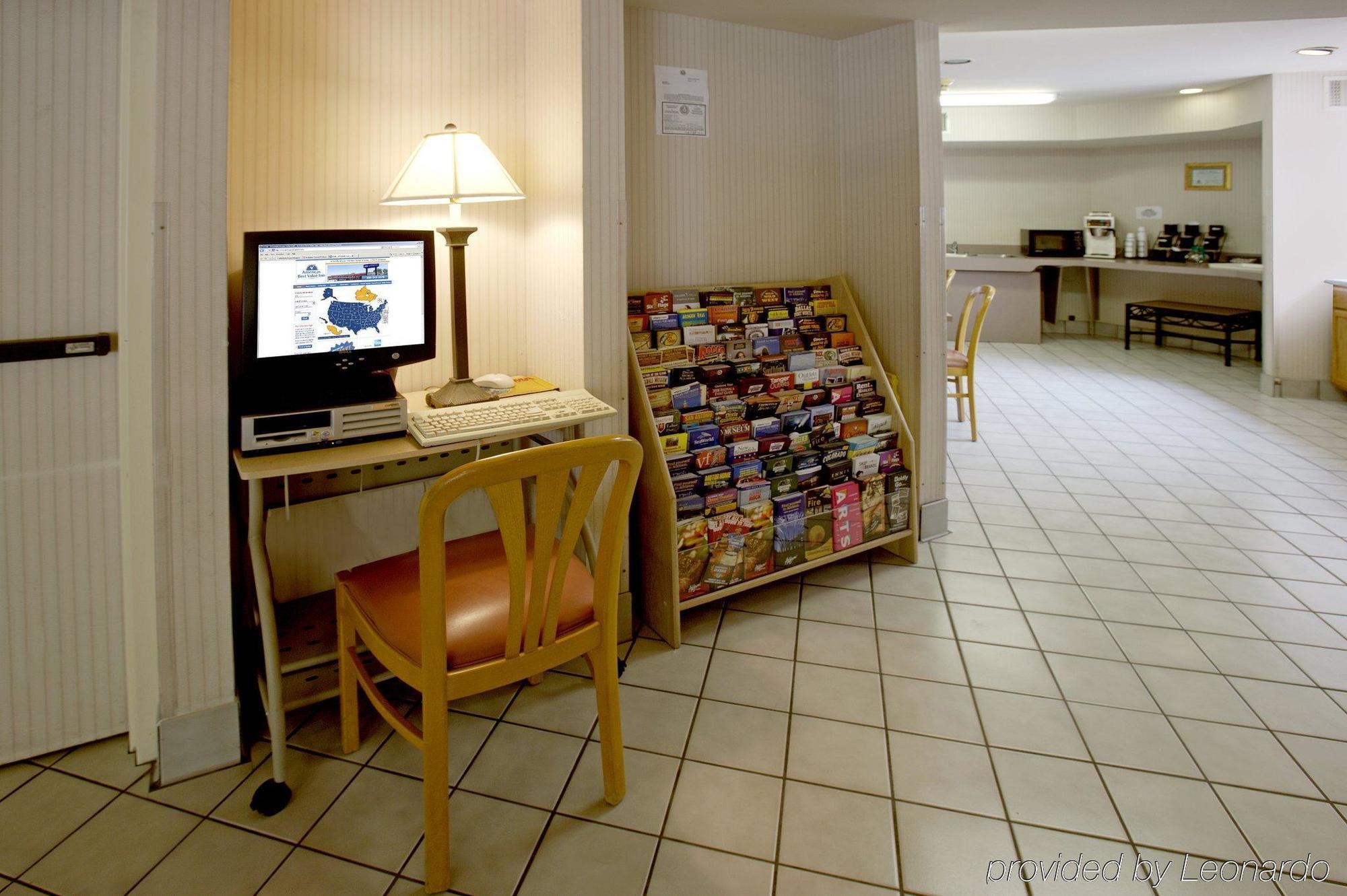 Americas Best Value Inn Addison Interior photo